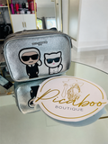Bolsa Karl Lagerfeld plateada con Karl y Choupette