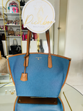 Bolsa tote Jane Michael Kors azul con asas café