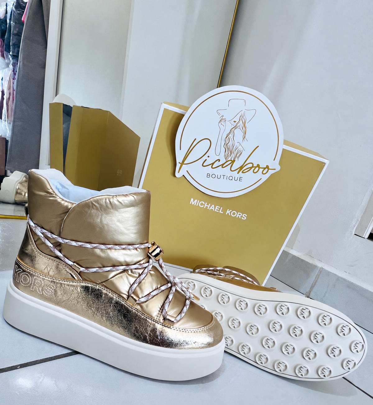 Botines Michael Kors dorados acolchados – 5.5MX