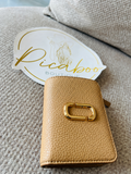Cartera Marc Jacobs camel con herraje dorado