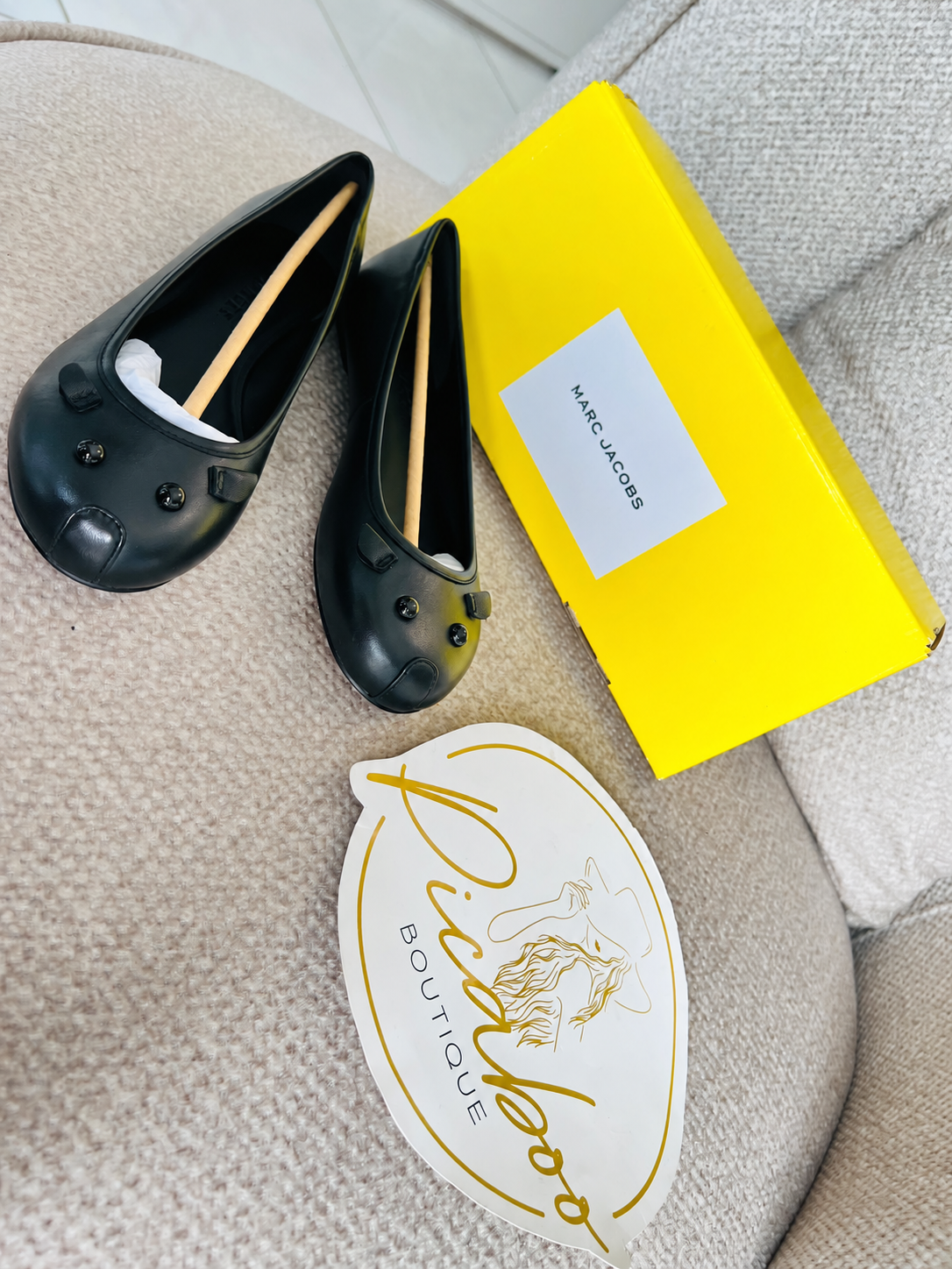 Flats Marc Jacobs negros con carita – 5MX