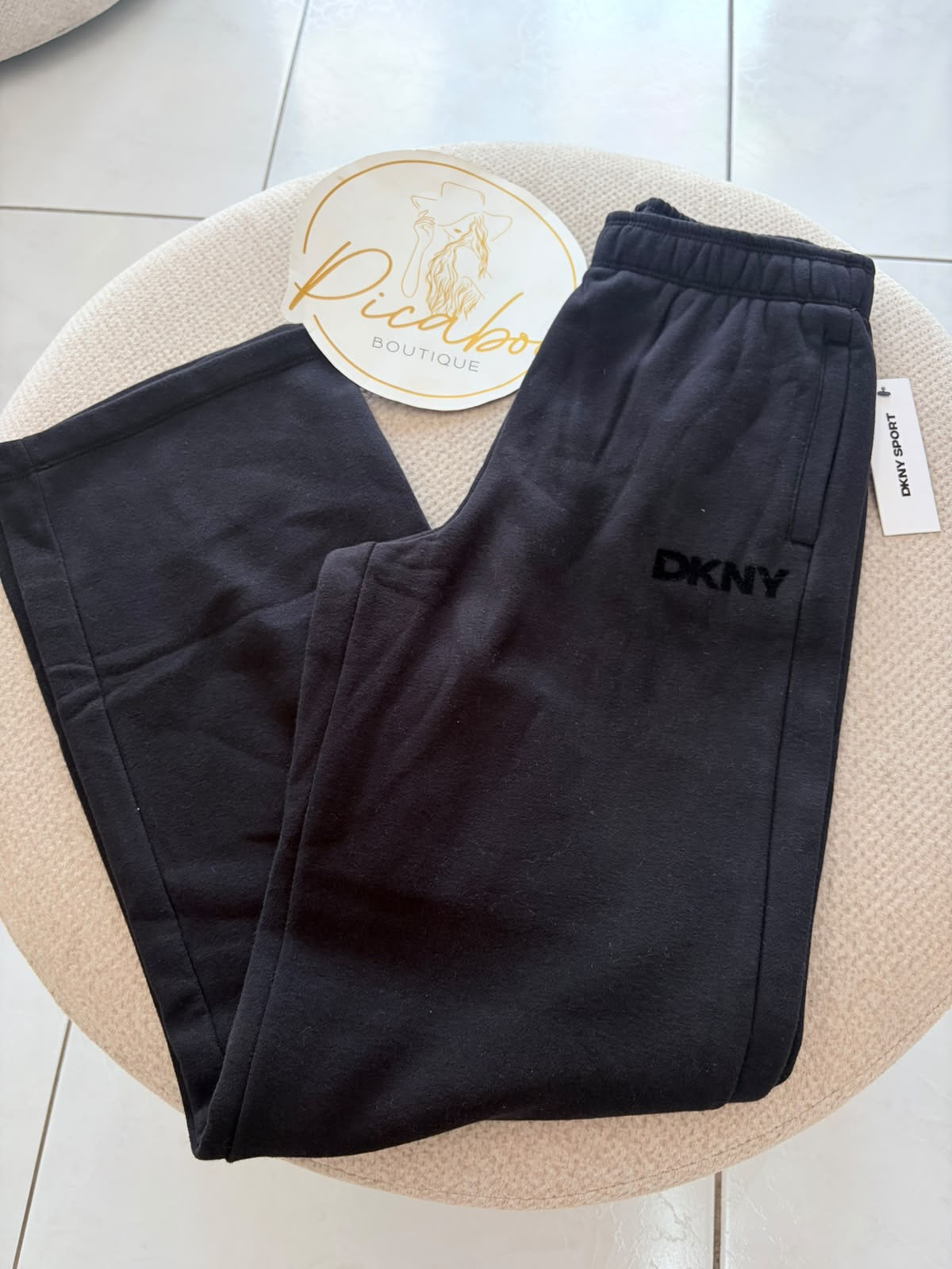 Pantalón DKNY Sport negro para dama — Talla XS