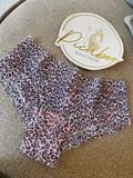 Panty de encaje con estampado de leopardo