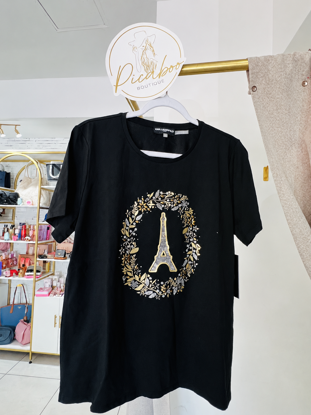 Playera Karl Lagerfeld negra con Torre Eiffel y corona floral talla L