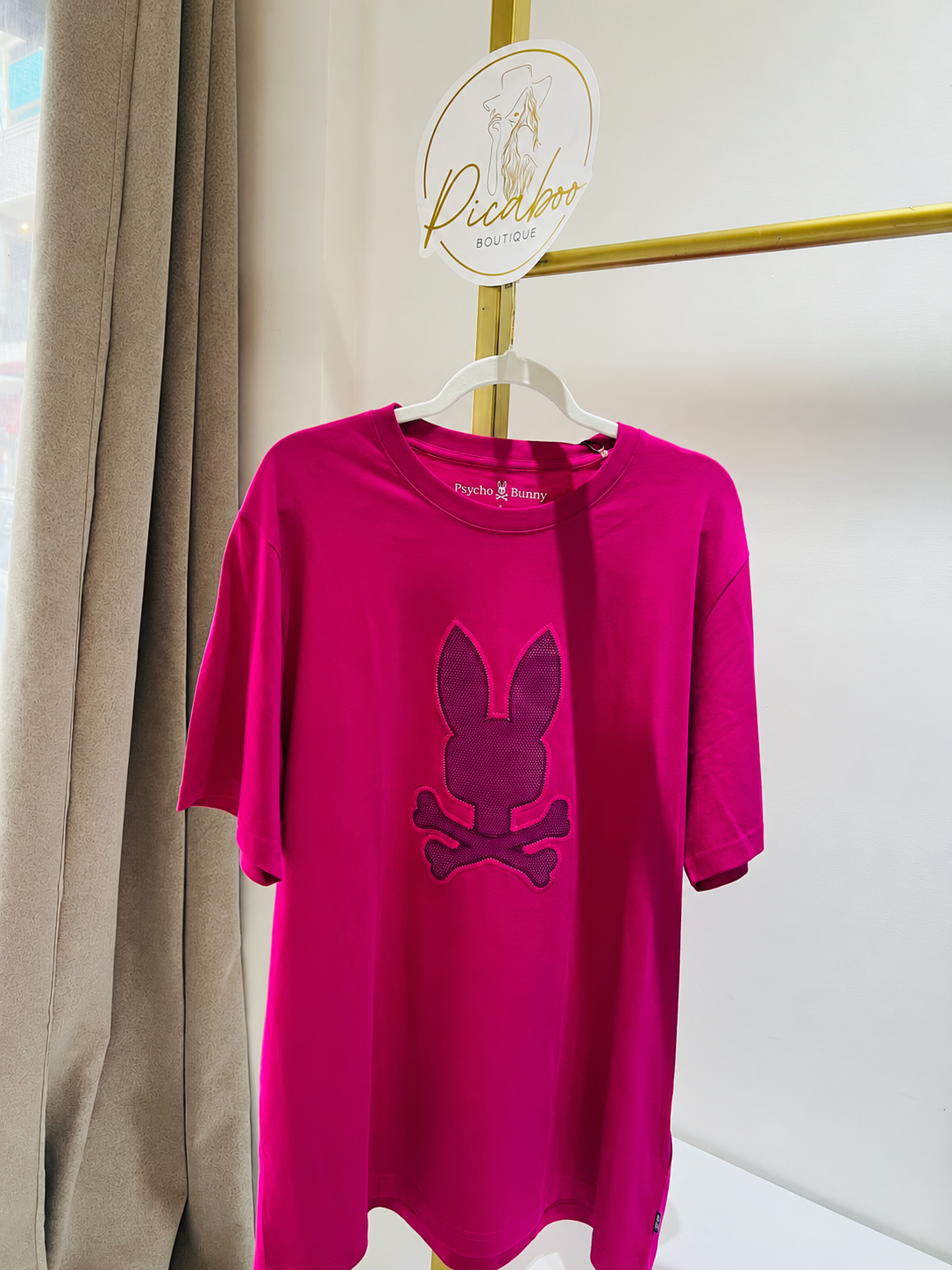 Playera Psycho Bunny rosa con emblema frontal, talla XXL