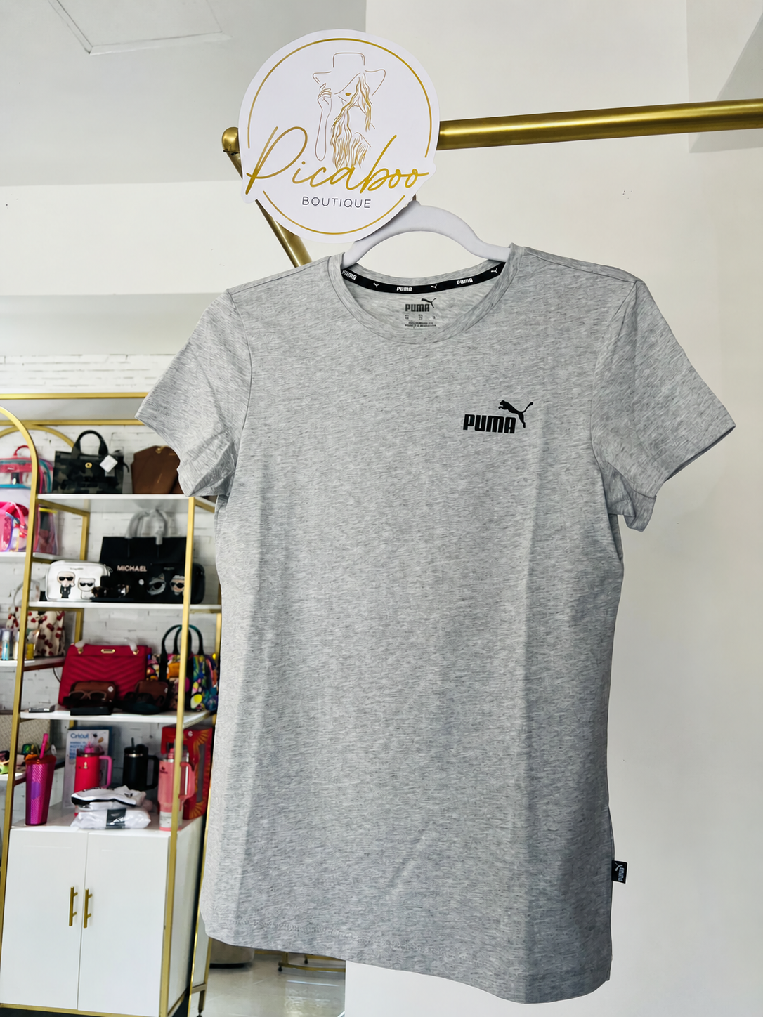 Playera Puma gris de dama con logotipo negro