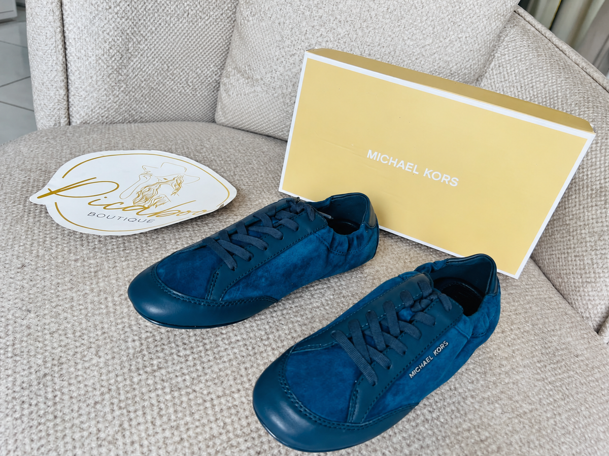 Tenis Michael Kors azul marino – 4.5MX