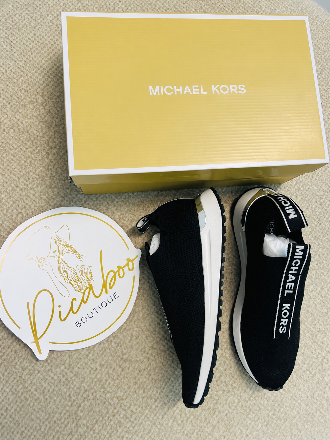 Tenis Michael Kors negros sin agujetas – 5.5MX