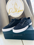 Tenis Tommy Hilfiger azul marino talla 6.5