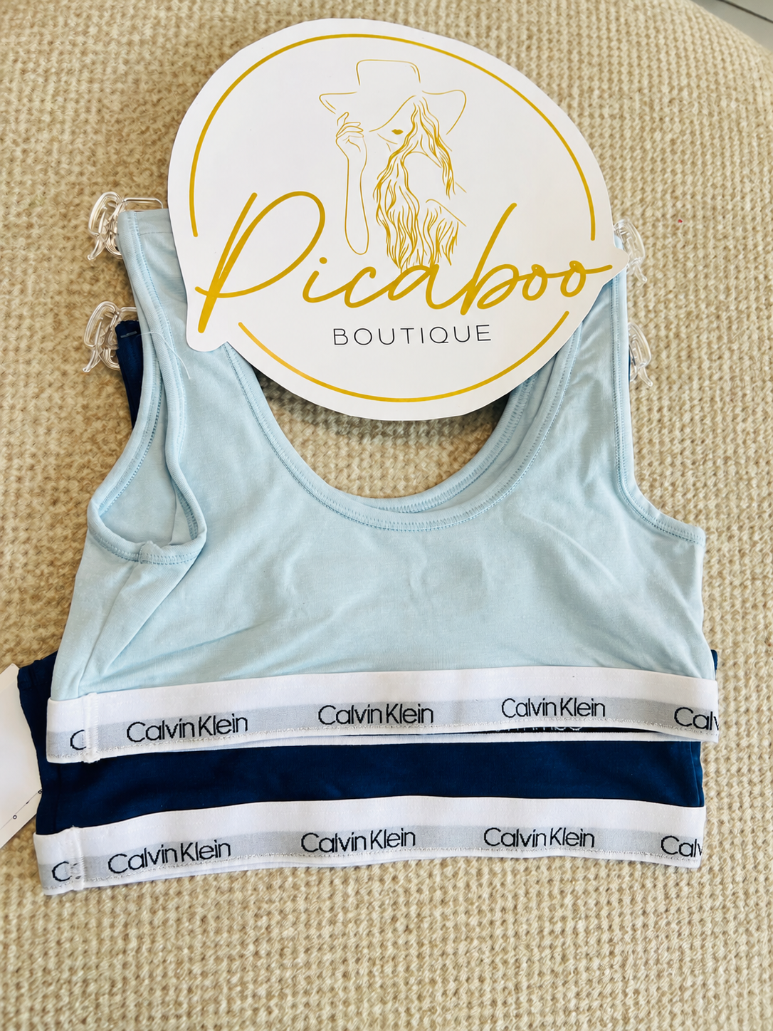 Juego de 2 tops Calvin Klein azul claro y marino para niña