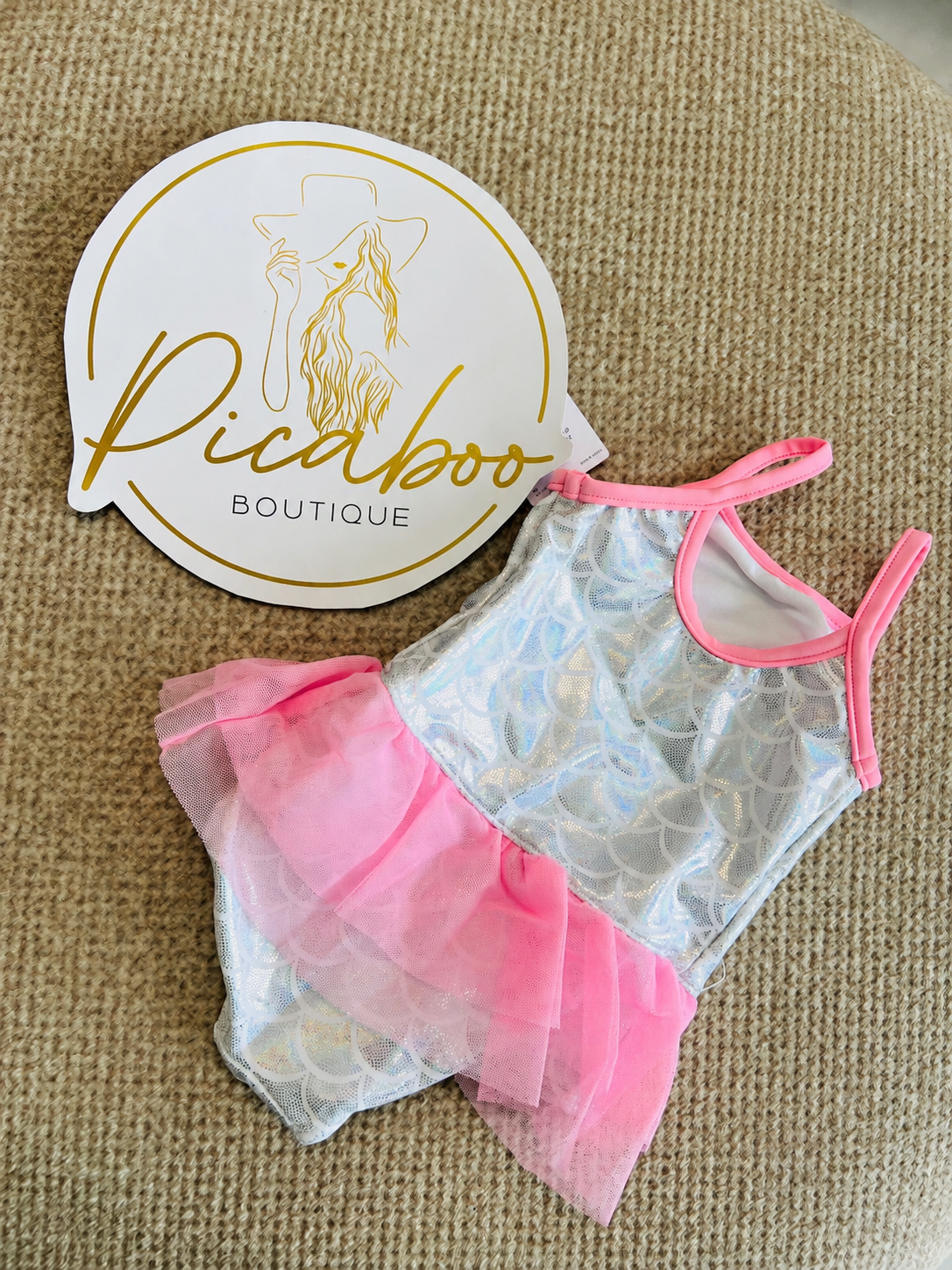 Traje de baño para niña con tul rosa