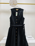 Vestido Michael Kors negro sin mangas con botones dorados